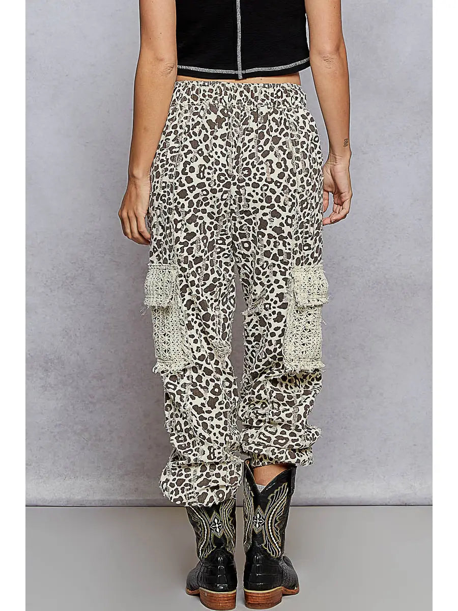 Leo Crochet Cargo Pockets Denim Joggers