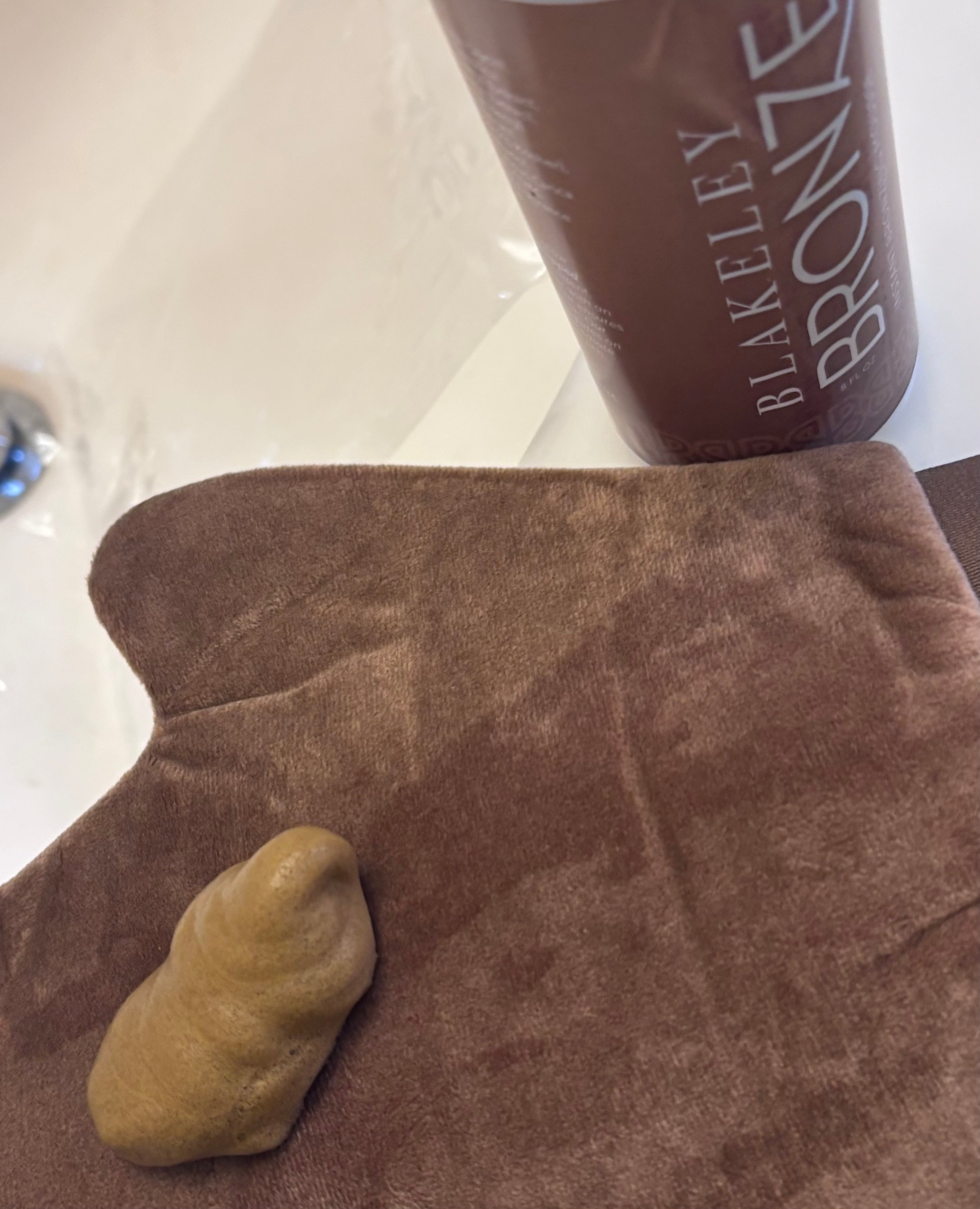 Blakeley bronze tanning mousse