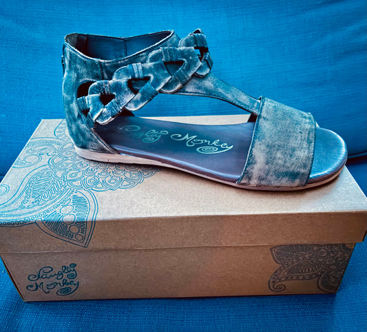 Naughty Monkey Loop D’ Loop Sandal