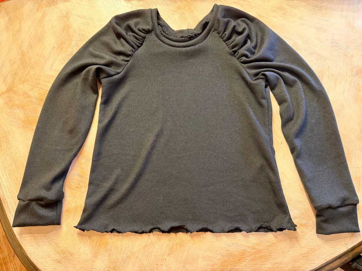 8y reine sweater $35