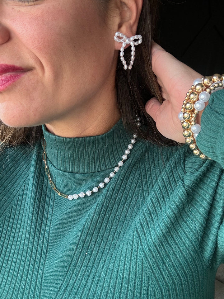 You’re like really pretty bow bracelet set